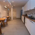 Gest Hostel