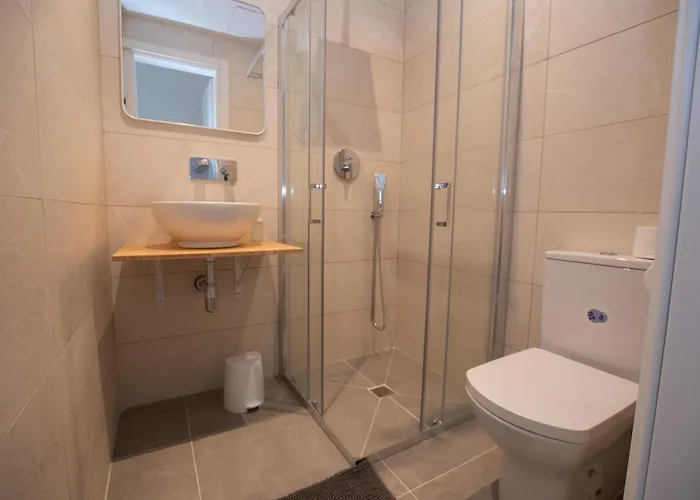 Gest Auberge de jeunesse *