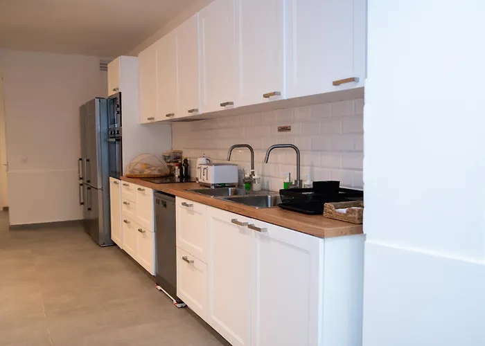 Gest Auberge de jeunesse *