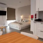 Gest Hostel *