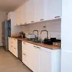 Gest Hostel *